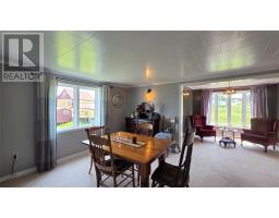 18 Salt Harbour Road thumbnail 14