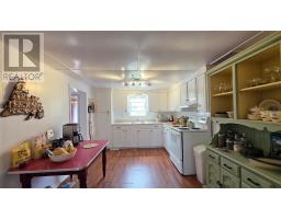 18 Salt Harbour Road thumbnail 24