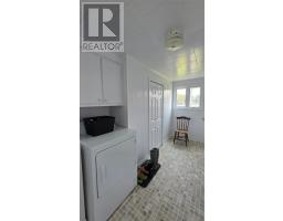 18 Salt Harbour Road thumbnail 27