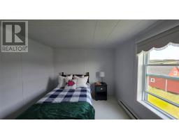 18 Salt Harbour Road thumbnail 35