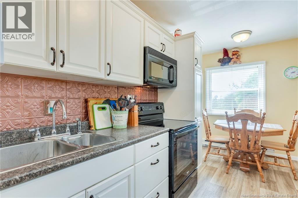 819 Highmeadow - Image 3