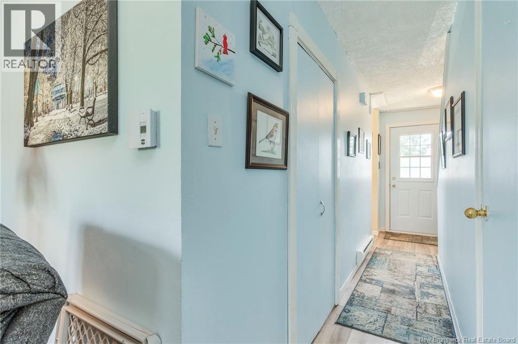 819 Highmeadow - 12