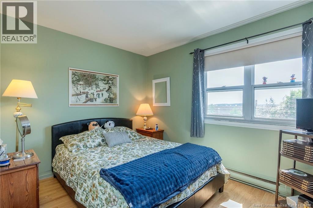 819 Highmeadow - Image 21