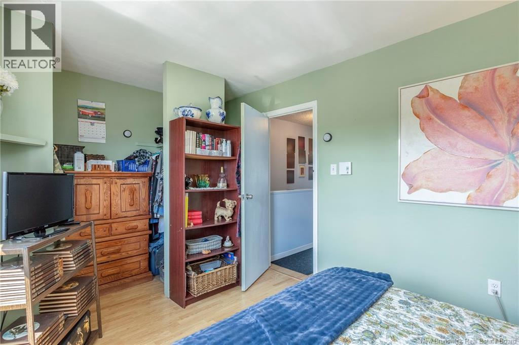 819 Highmeadow - Image 29