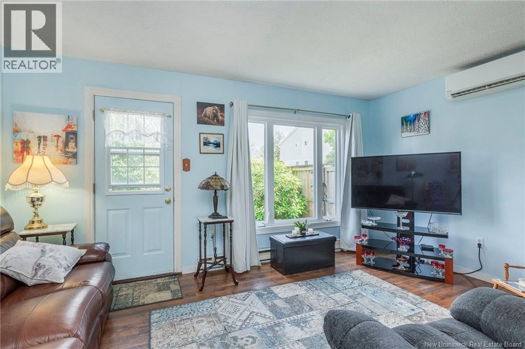 819 Highmeadow - Image 14