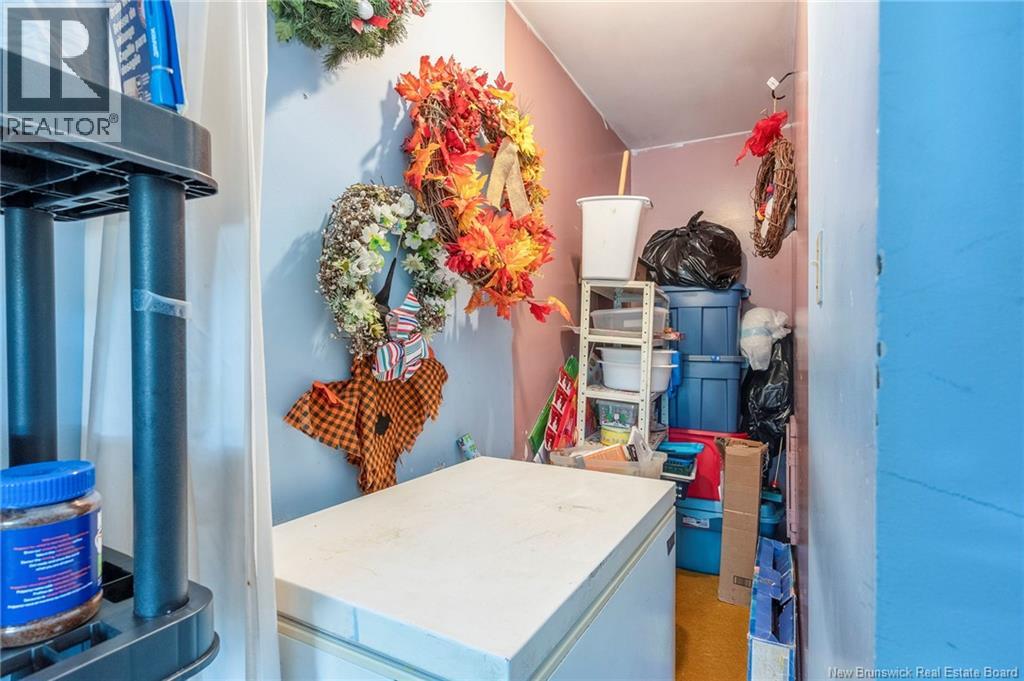 819 Highmeadow - 27