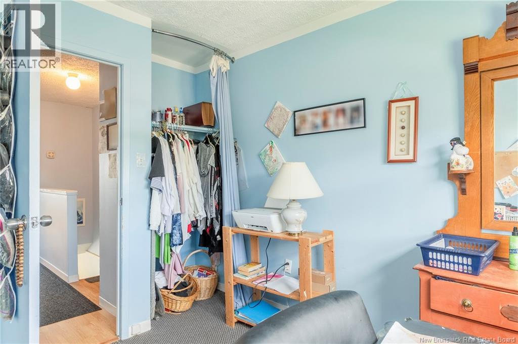 819 Highmeadow - 25