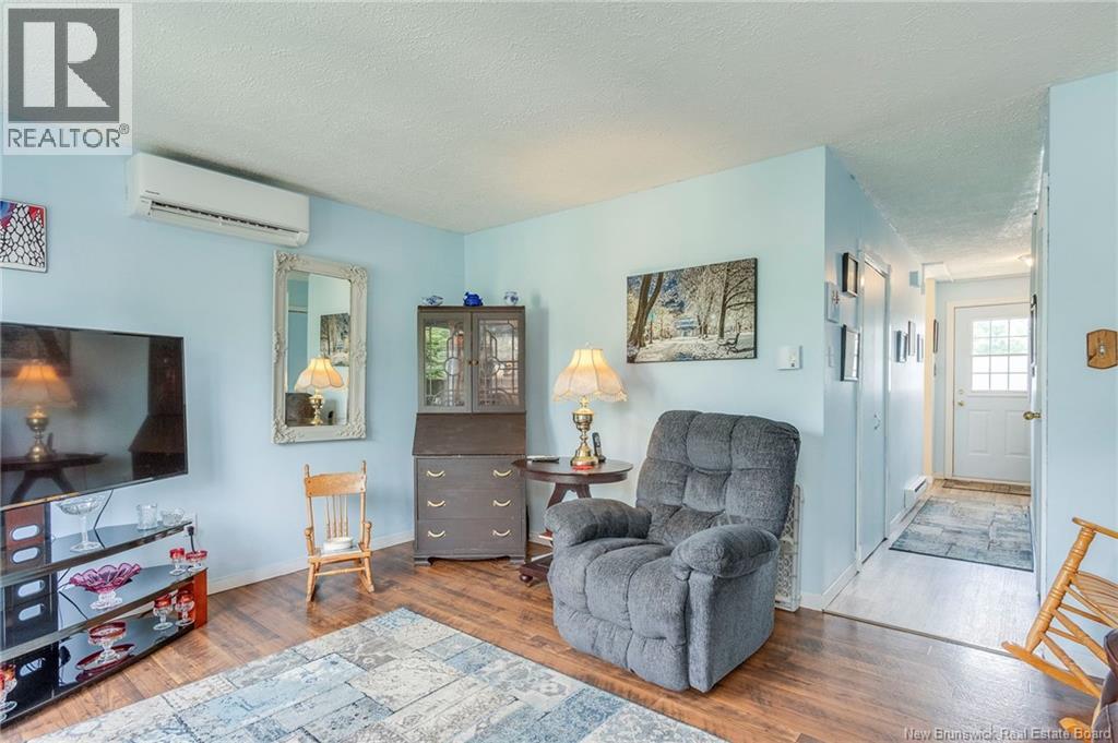 819 Highmeadow - Image 16