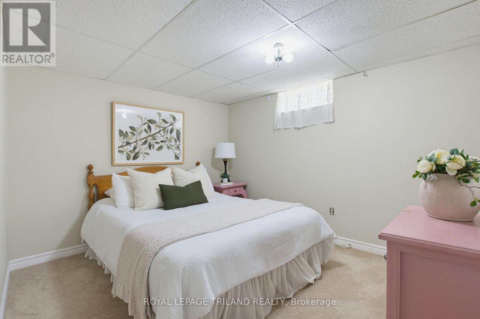 203 TAVISTOCK ROAD - Image 32