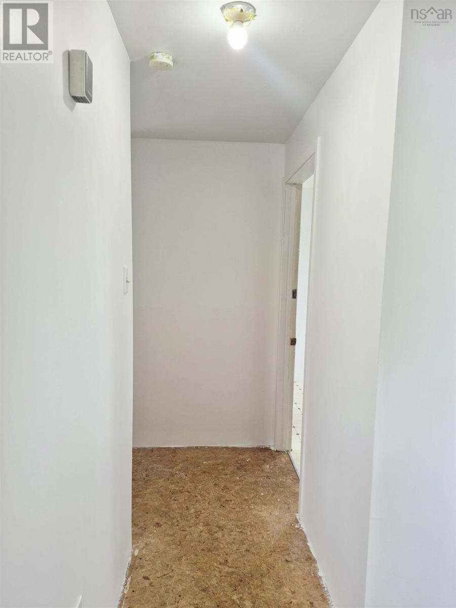 68 Hillcrest Avenue - 35