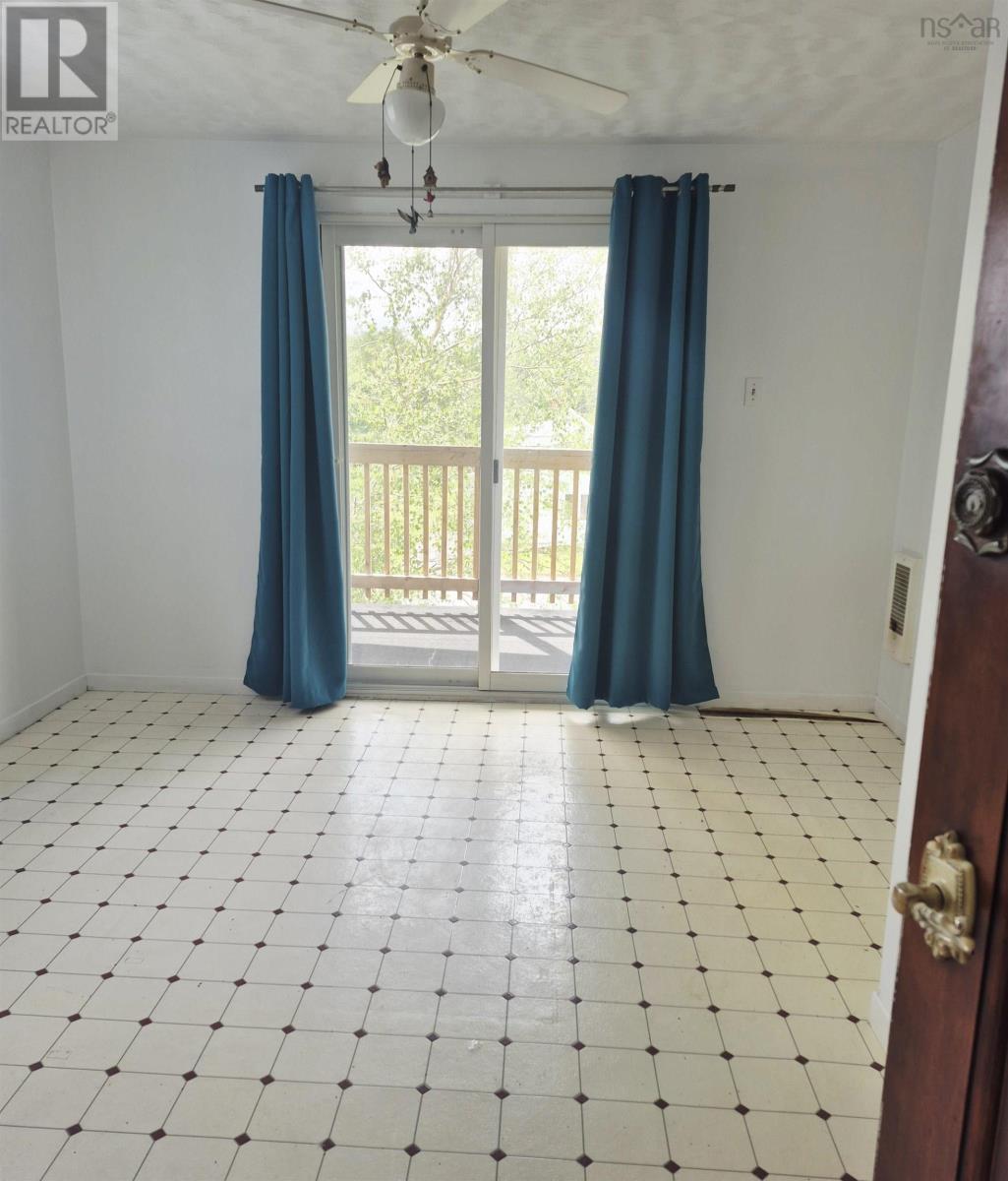 68 Hillcrest Avenue - 26