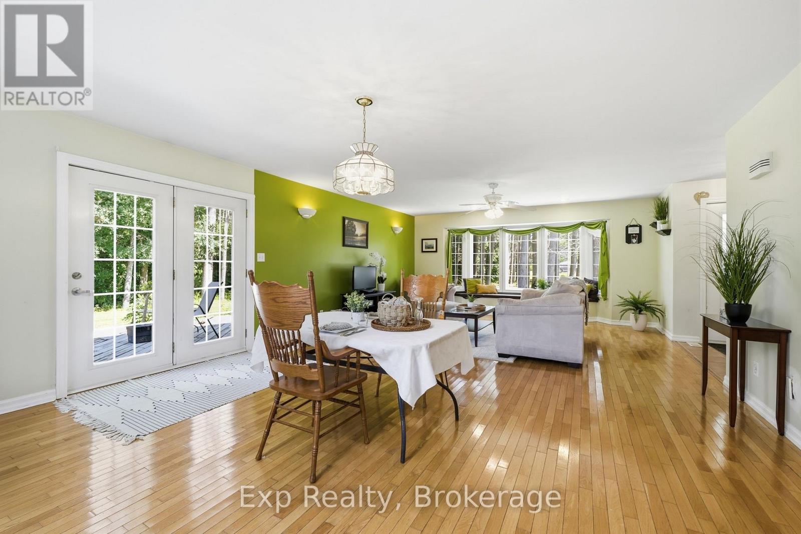 21627 LOYALIST PARKWAY - Image 12