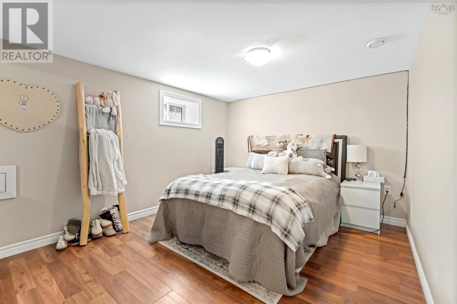 31 St. Michaels Avenue - 36