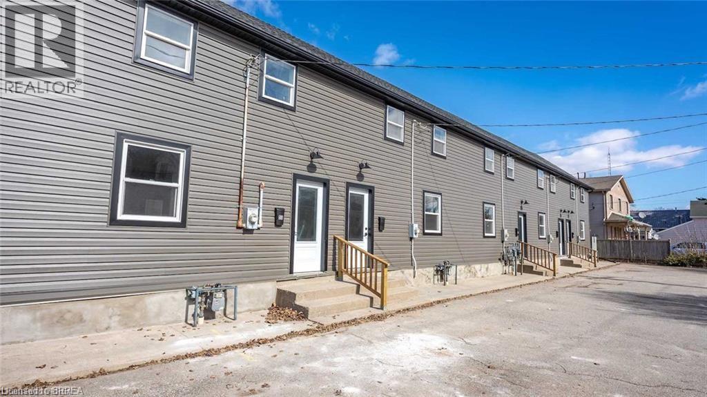 55 WINNIETT Street - 14