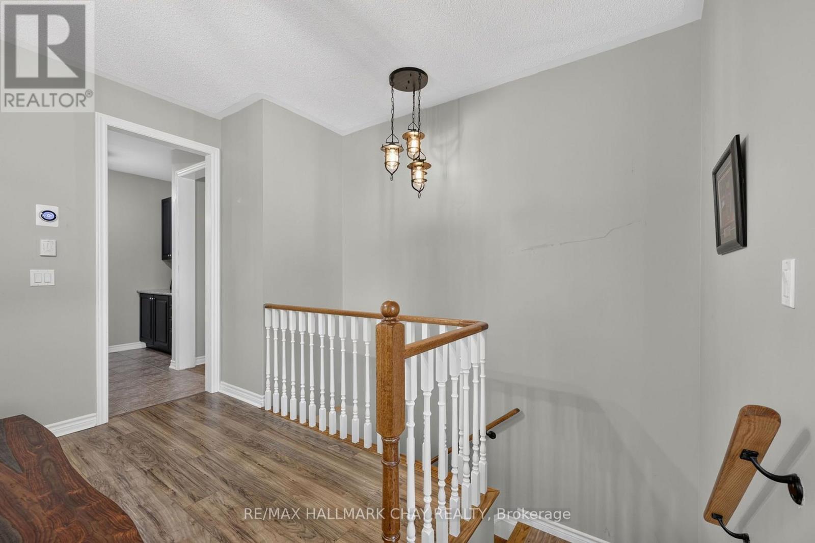 72 DECAROLIS CRESCENT - Image 22