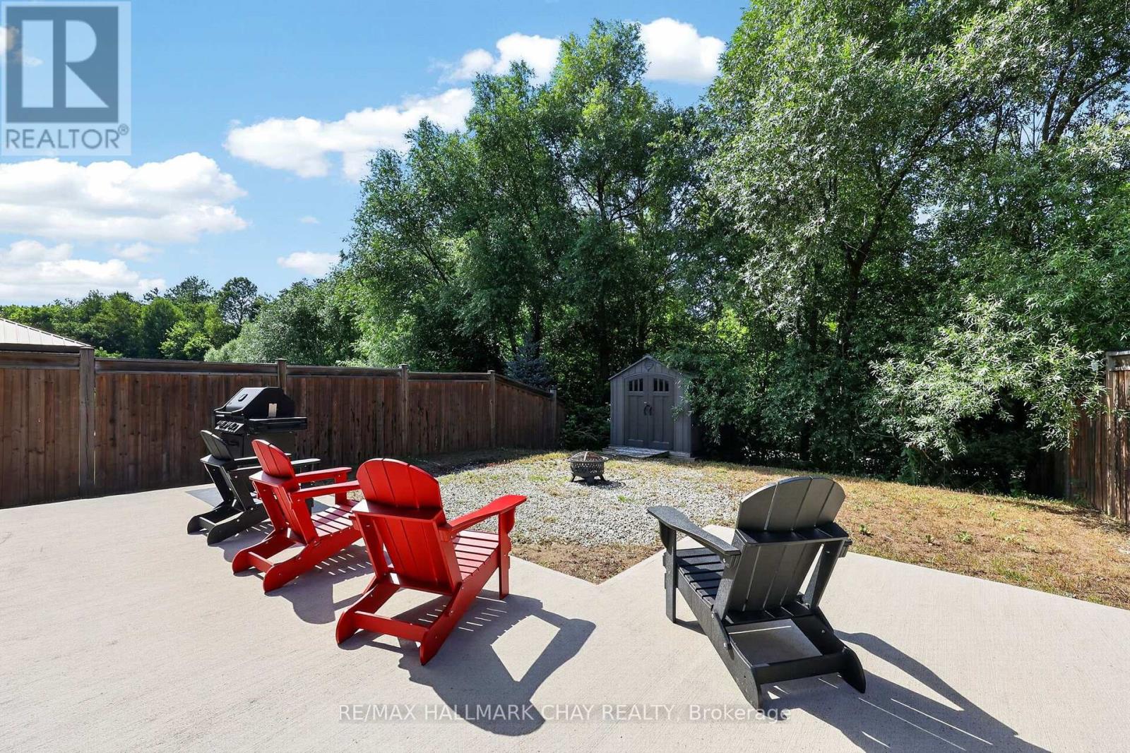 72 DECAROLIS CRESCENT - Image 30