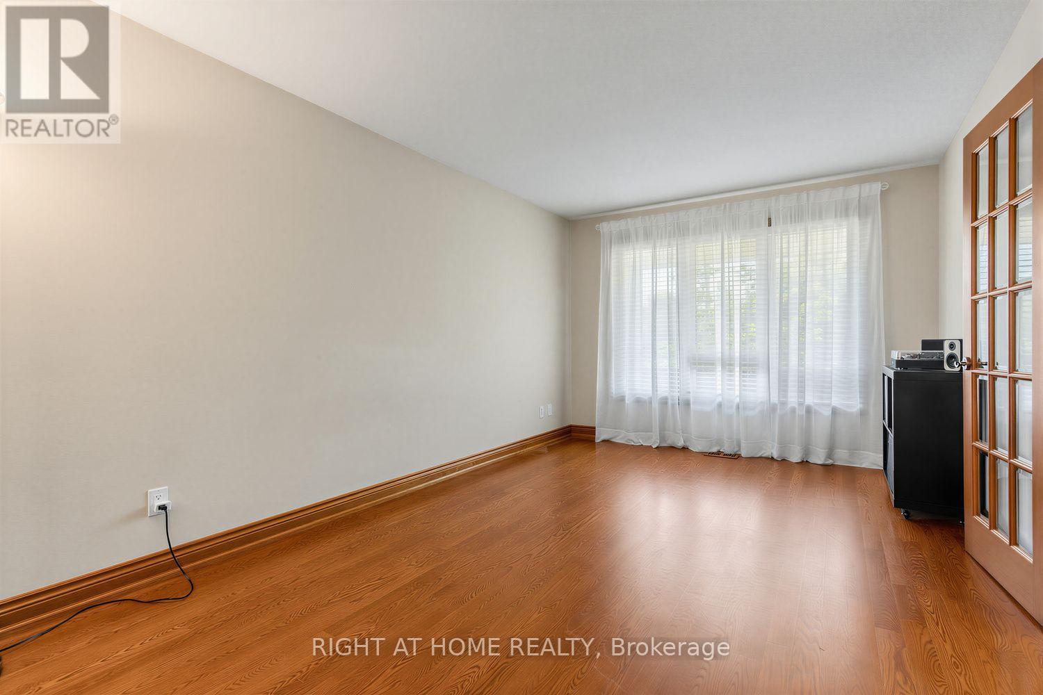 112 BELVIEW AVENUE - 11