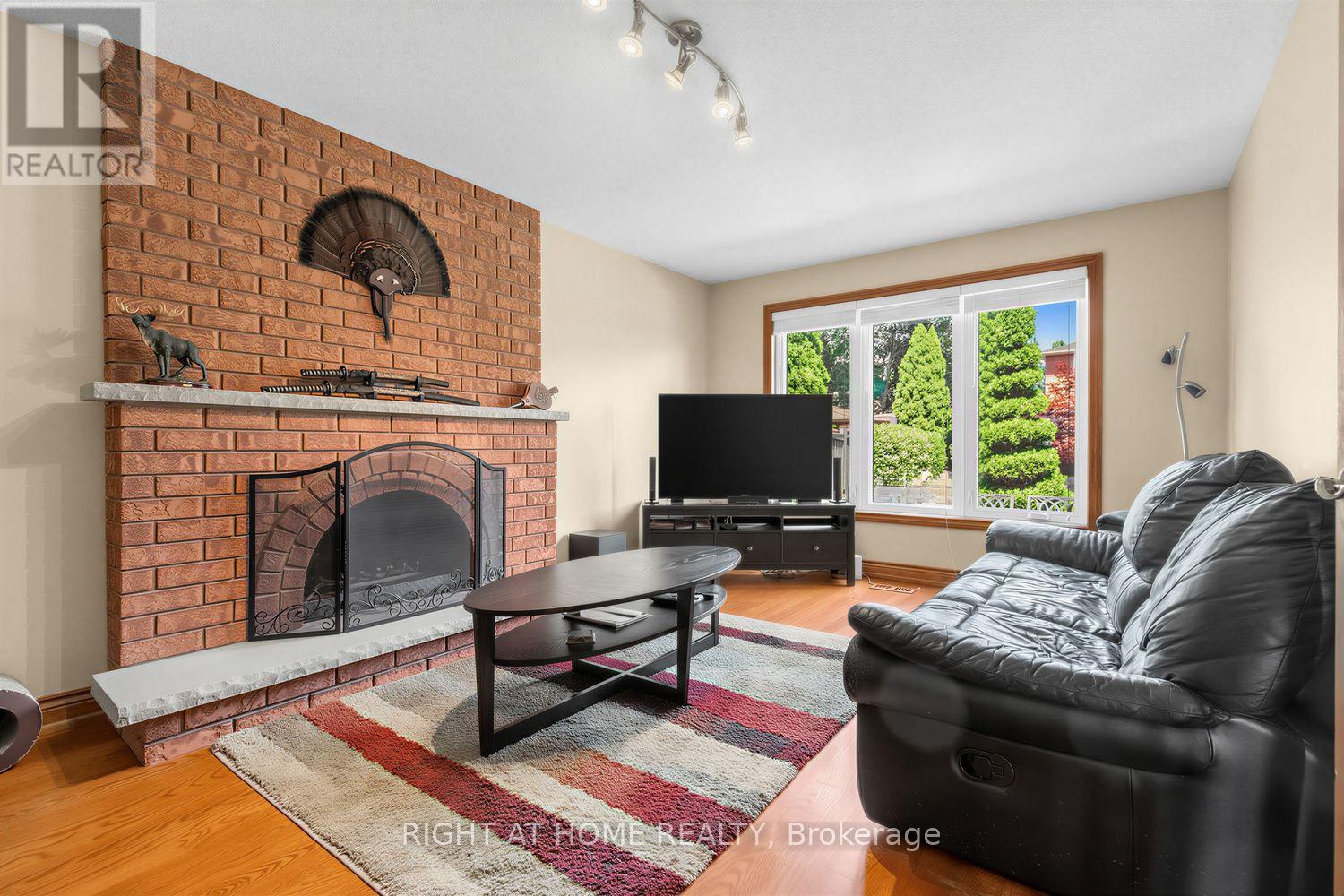 112 BELVIEW AVENUE - 16