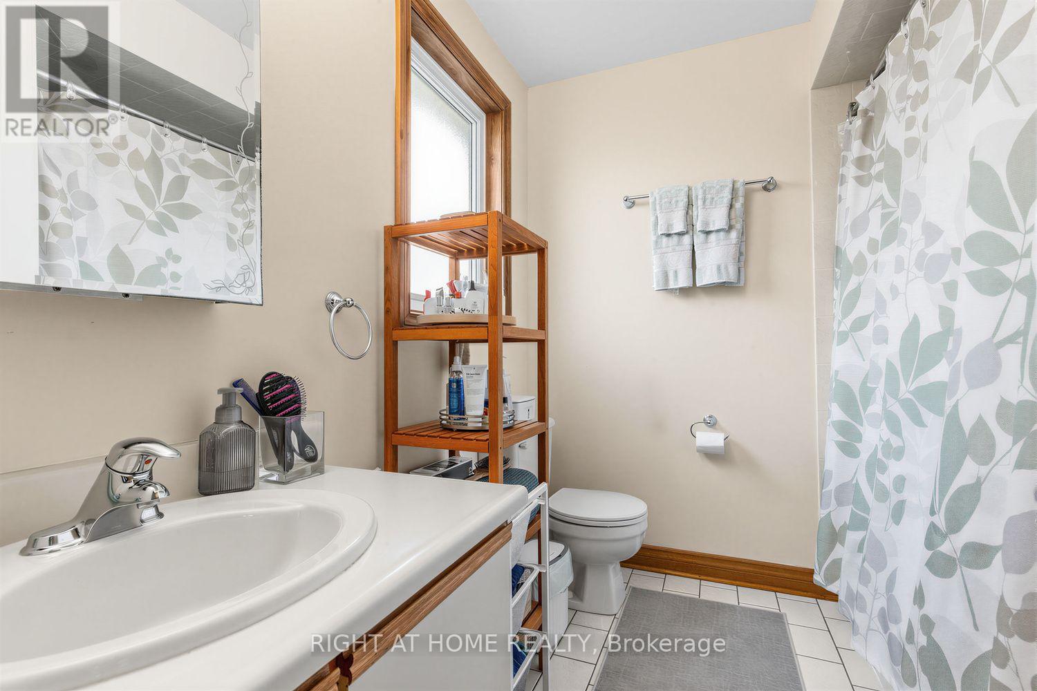 112 BELVIEW AVENUE - 24