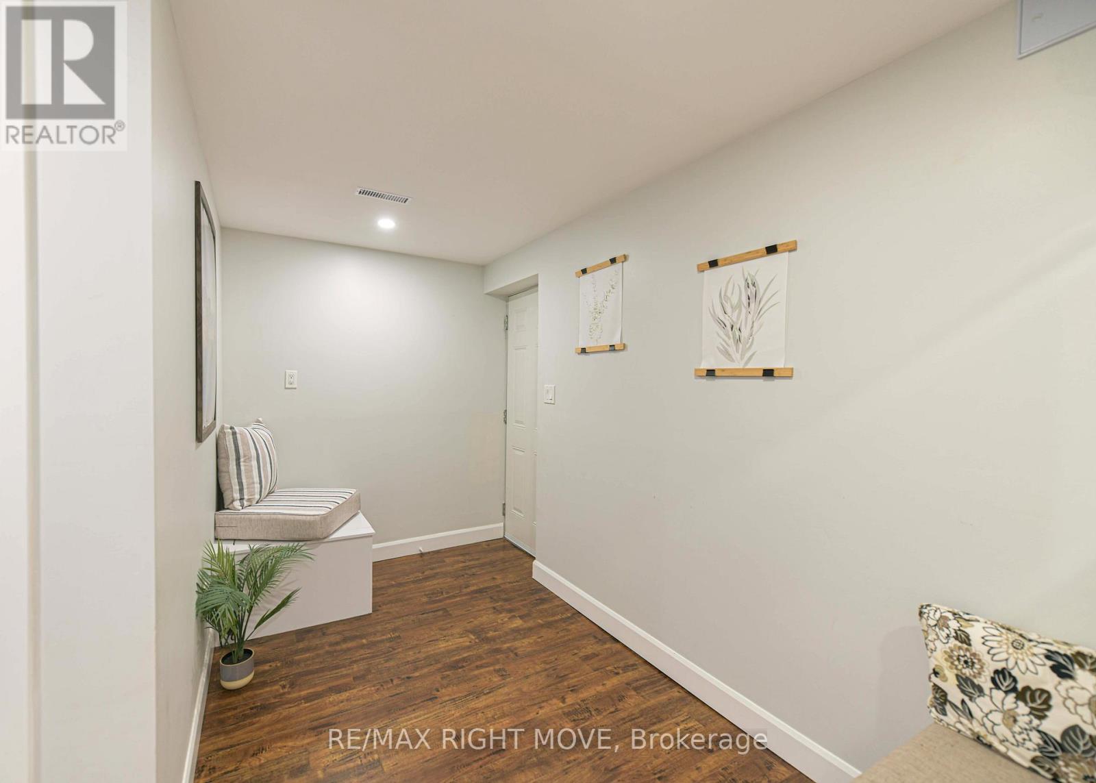 2997 STONE RIDGE BOULEVARD - Image 26