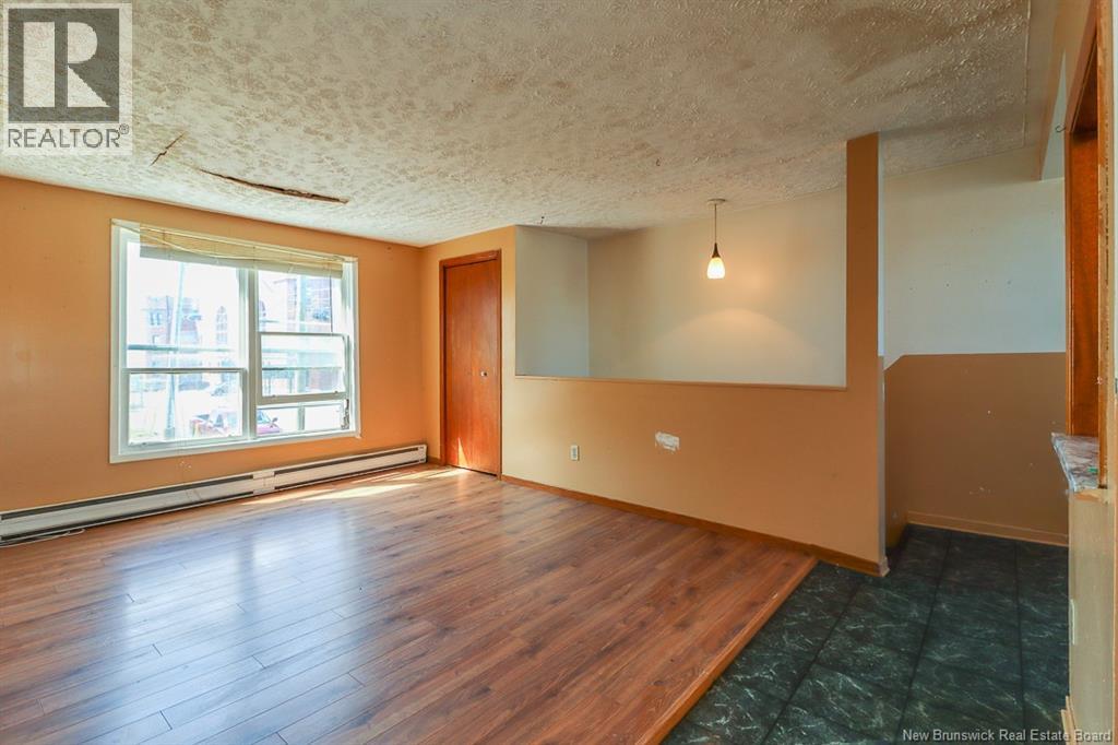 304 Carmarthen Street - 22