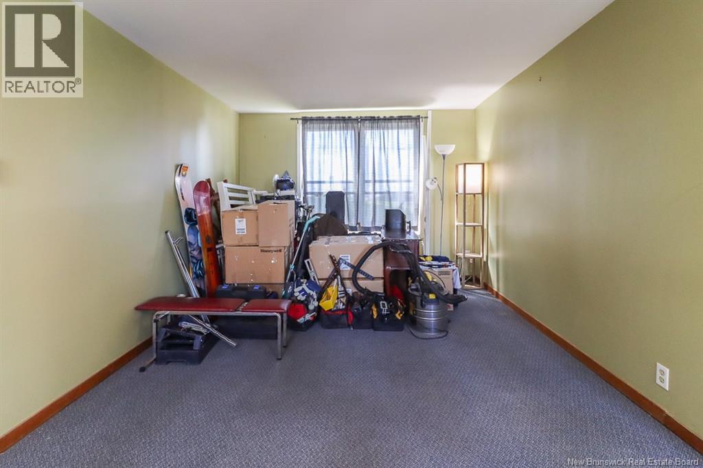 304 Carmarthen Street - Image 8
