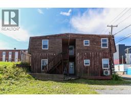 304 Carmarthen Street, photo 3