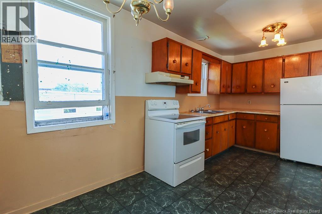 304 Carmarthen Street - 25