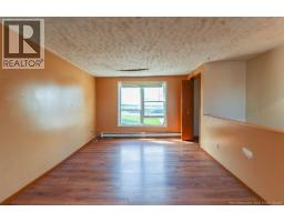 304 Carmarthen Street, photo 21
