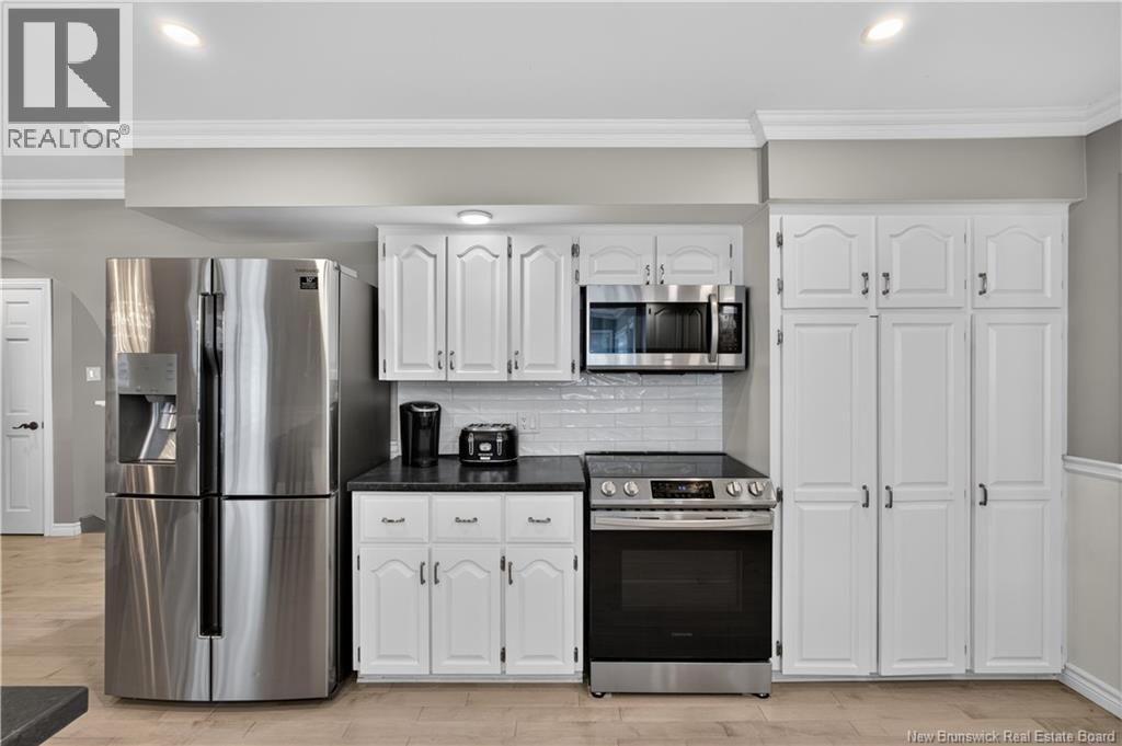 21 Adams Avenue - Image 9