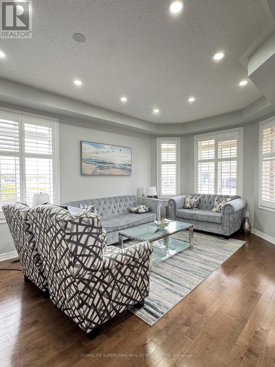 126 MARTIN BYRNE DRIVE - 12