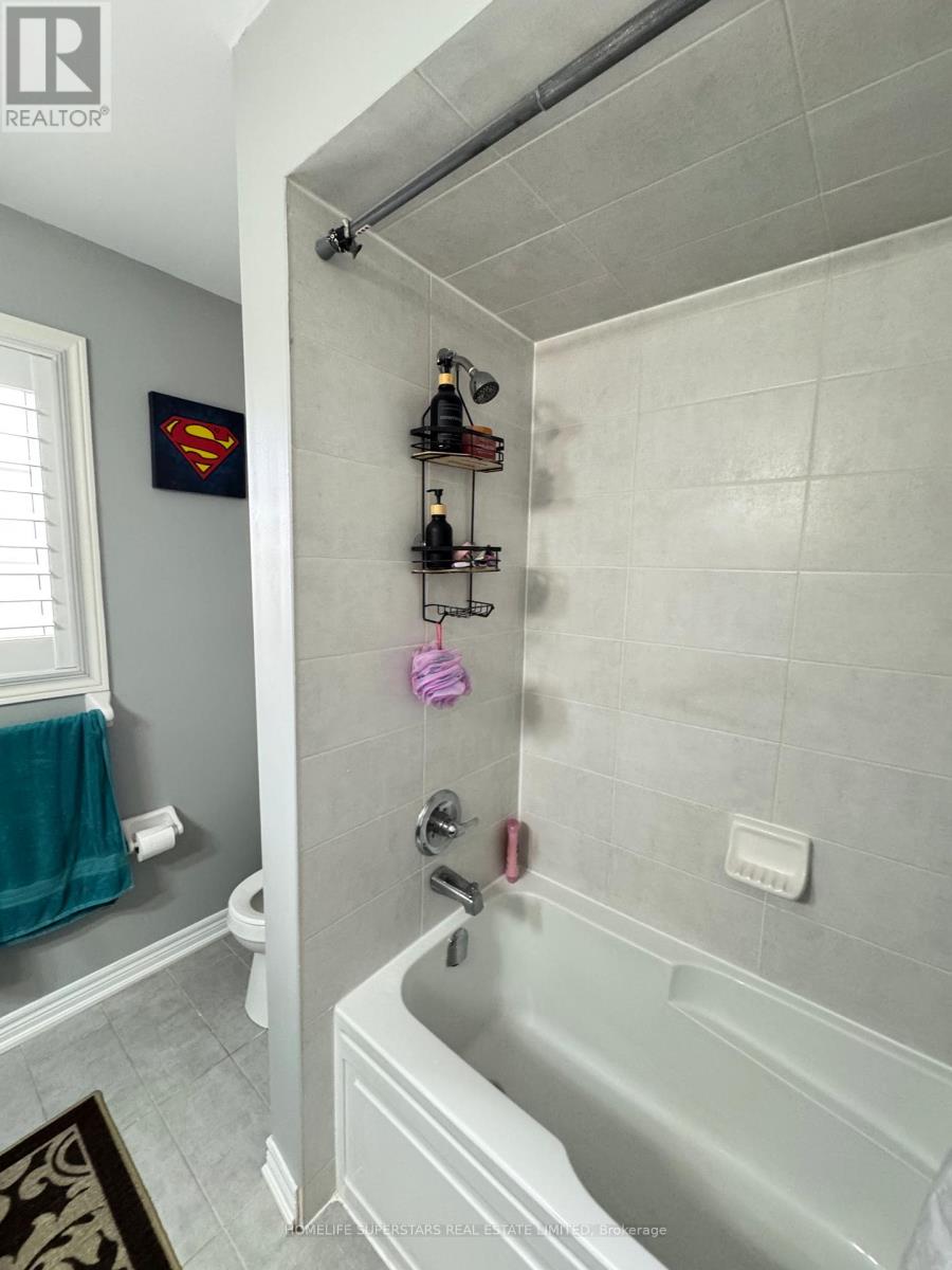 126 MARTIN BYRNE DRIVE - 13
