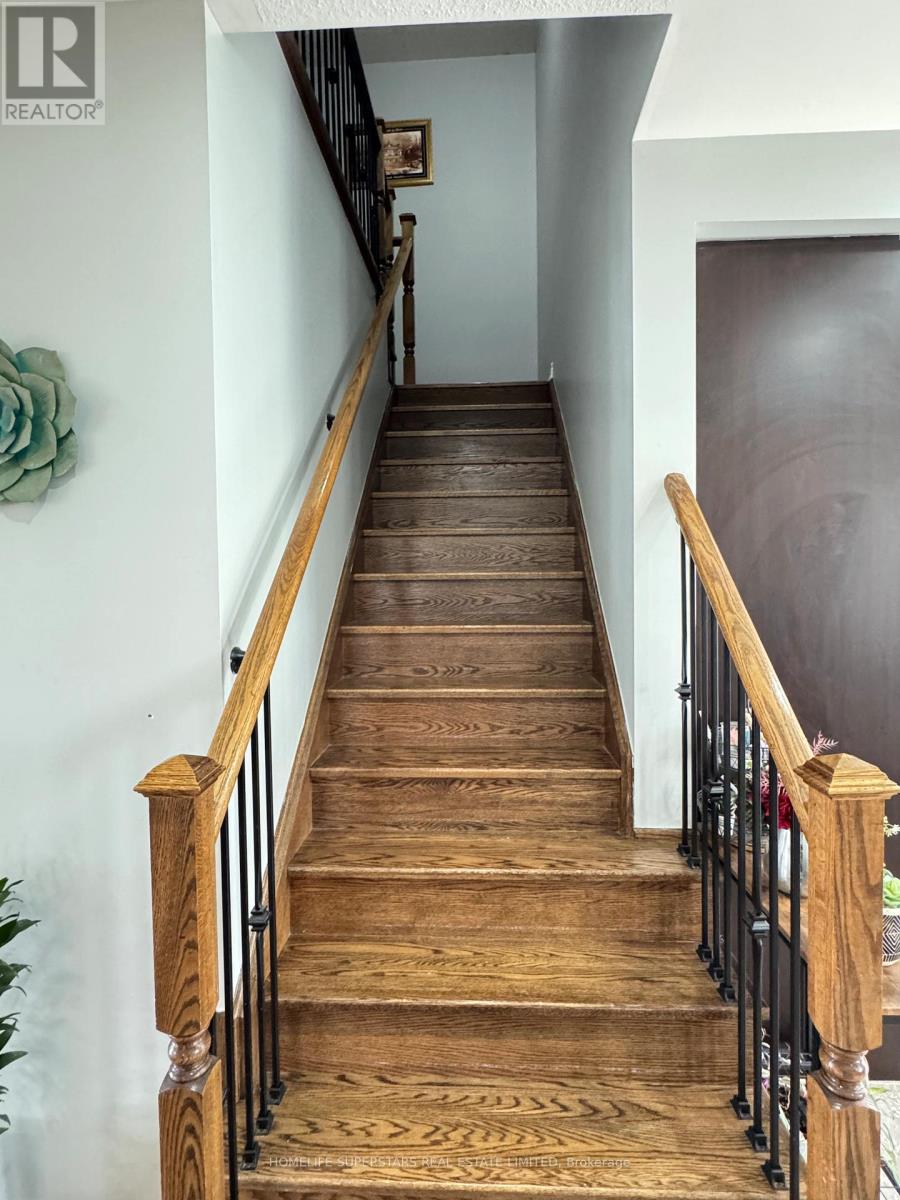 126 MARTIN BYRNE DRIVE - 21