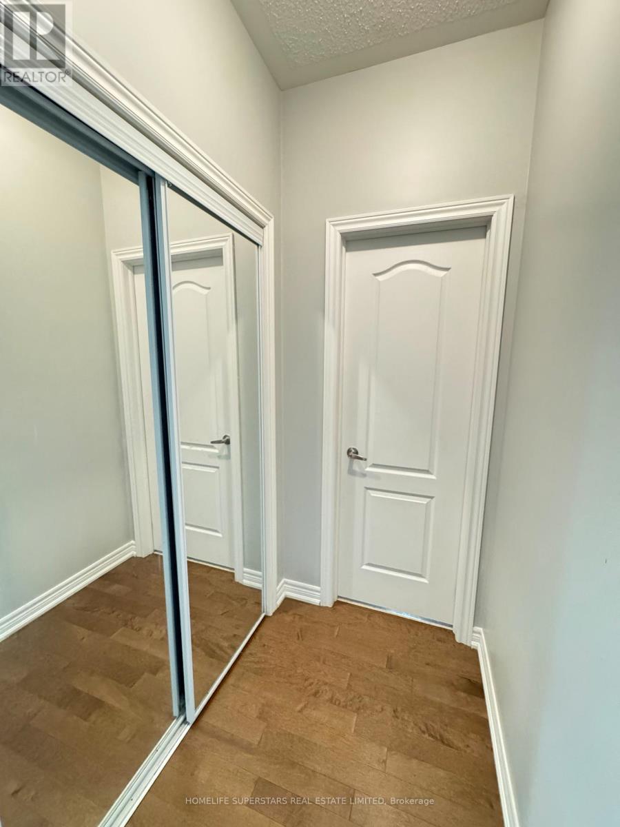 126 MARTIN BYRNE DRIVE - 24