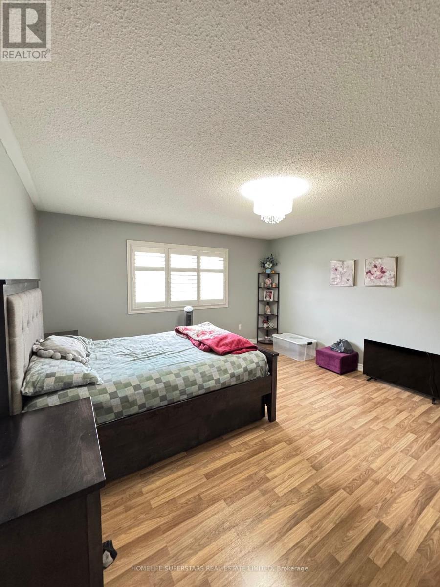 126 MARTIN BYRNE DRIVE - 26