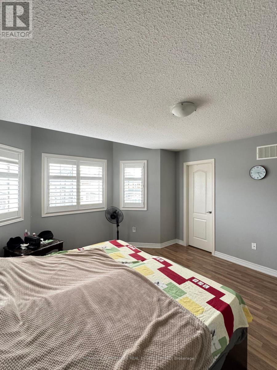 126 MARTIN BYRNE DRIVE - 27