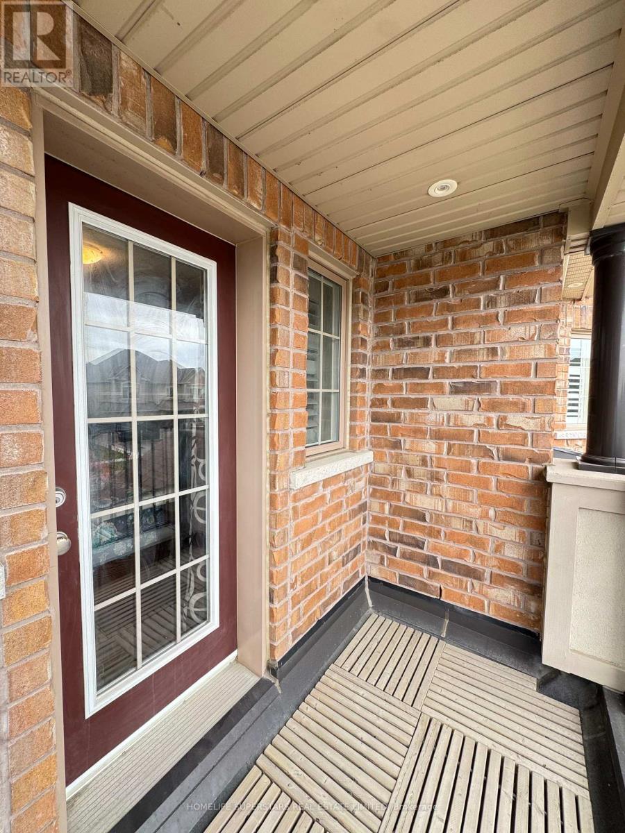 126 MARTIN BYRNE DRIVE - 36