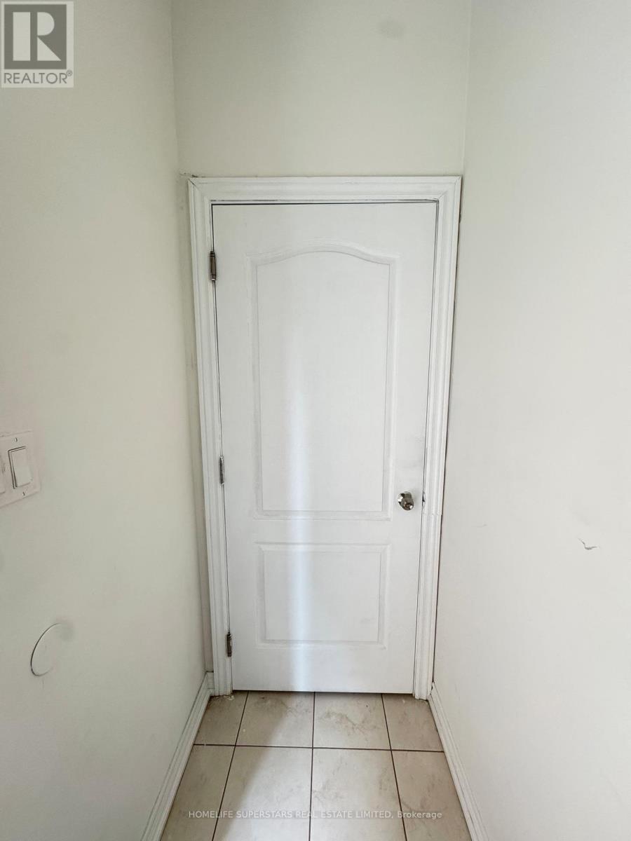 126 MARTIN BYRNE DRIVE - 40