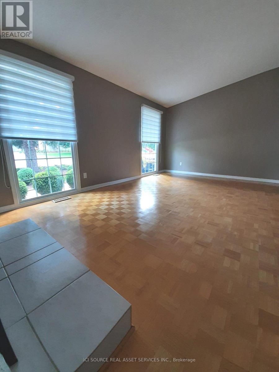 MAIN FL – 8 BIRCHVIEW ROAD, Ottawa. Luxury613. By Peter Sagos - Image 8