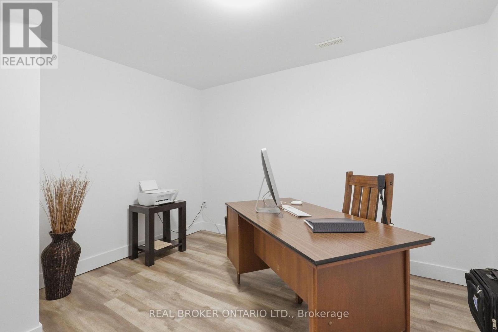 6022 TRAFALGAR ROAD - 29