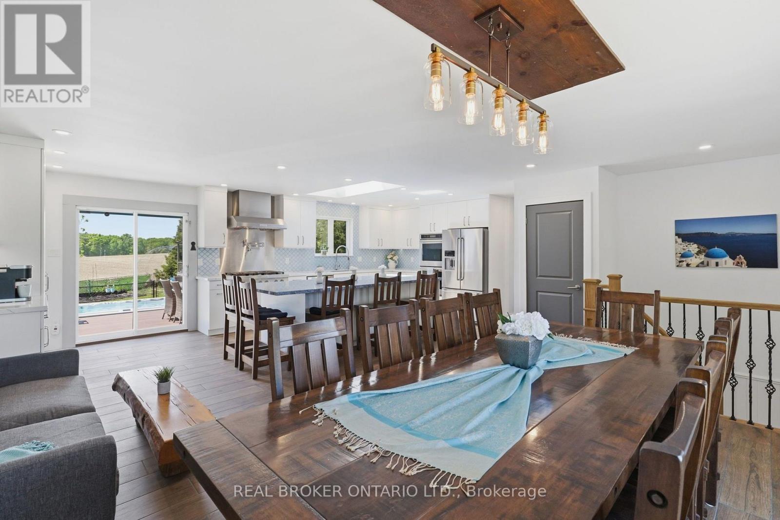 6022 TRAFALGAR ROAD - 9