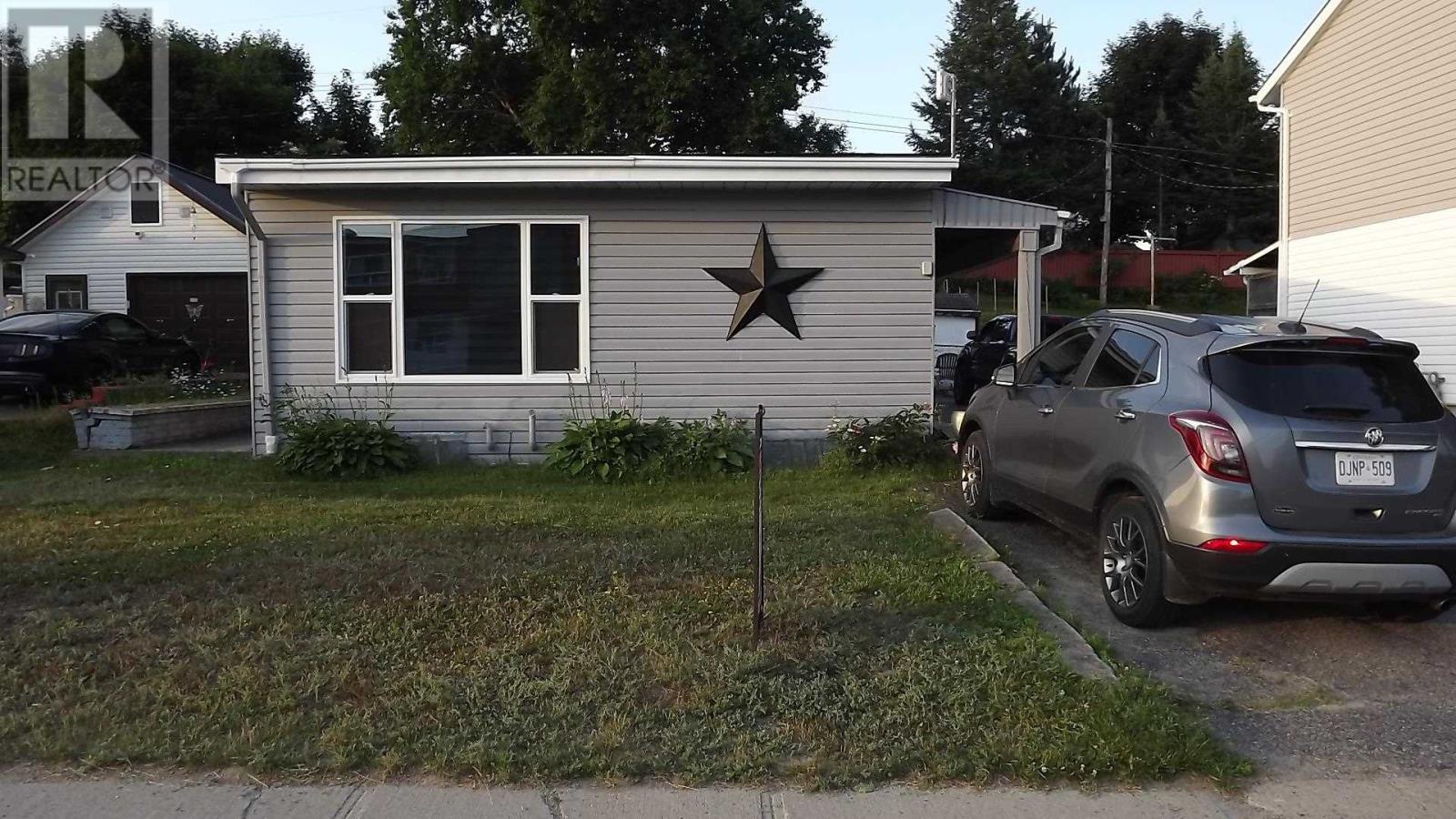 107 Hutchison AVE - 1