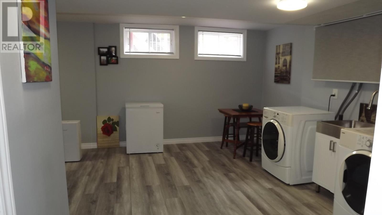 107 Hutchison AVE - 19