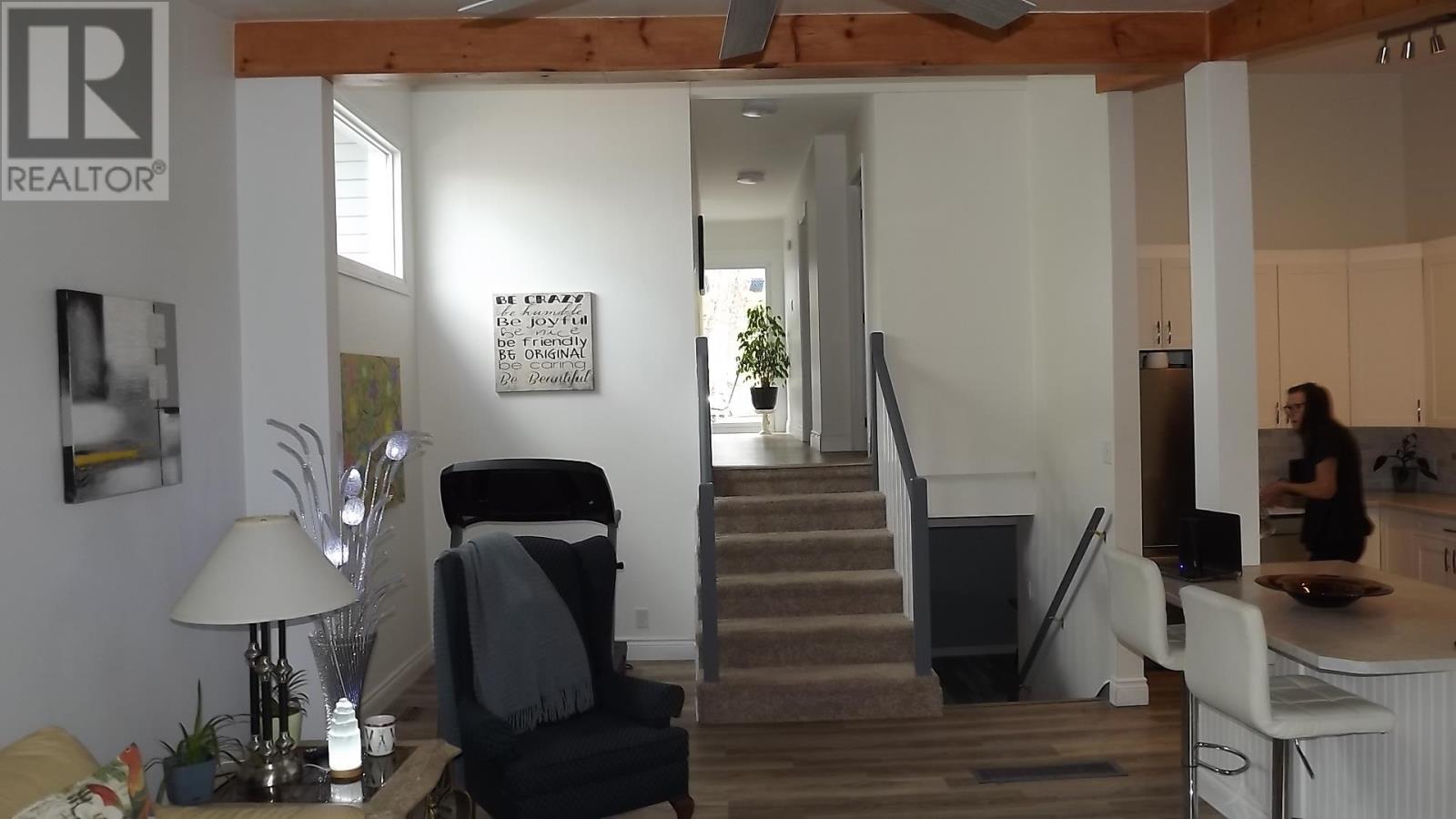 107 Hutchison AVE - 4