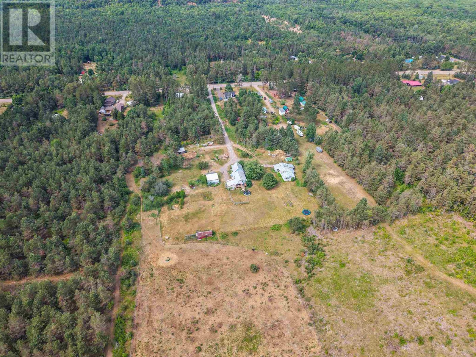 833 Highway 552 E, Goulais River — photo 3