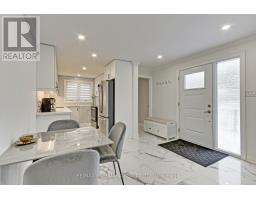 13 Patrick Drive, Aurora, ON L4G2A6 Photo 16