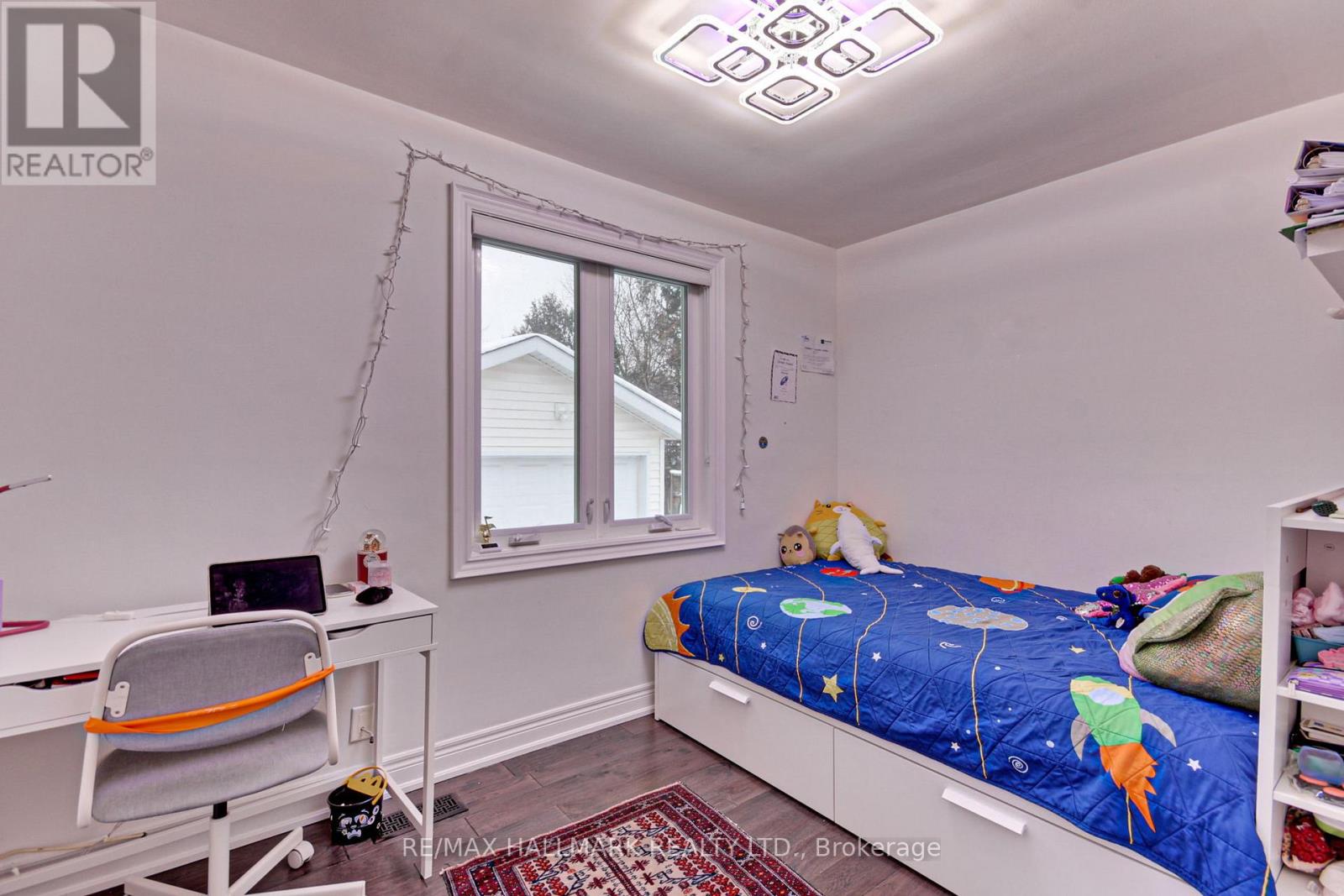 13 PATRICK DRIVE - Image 30