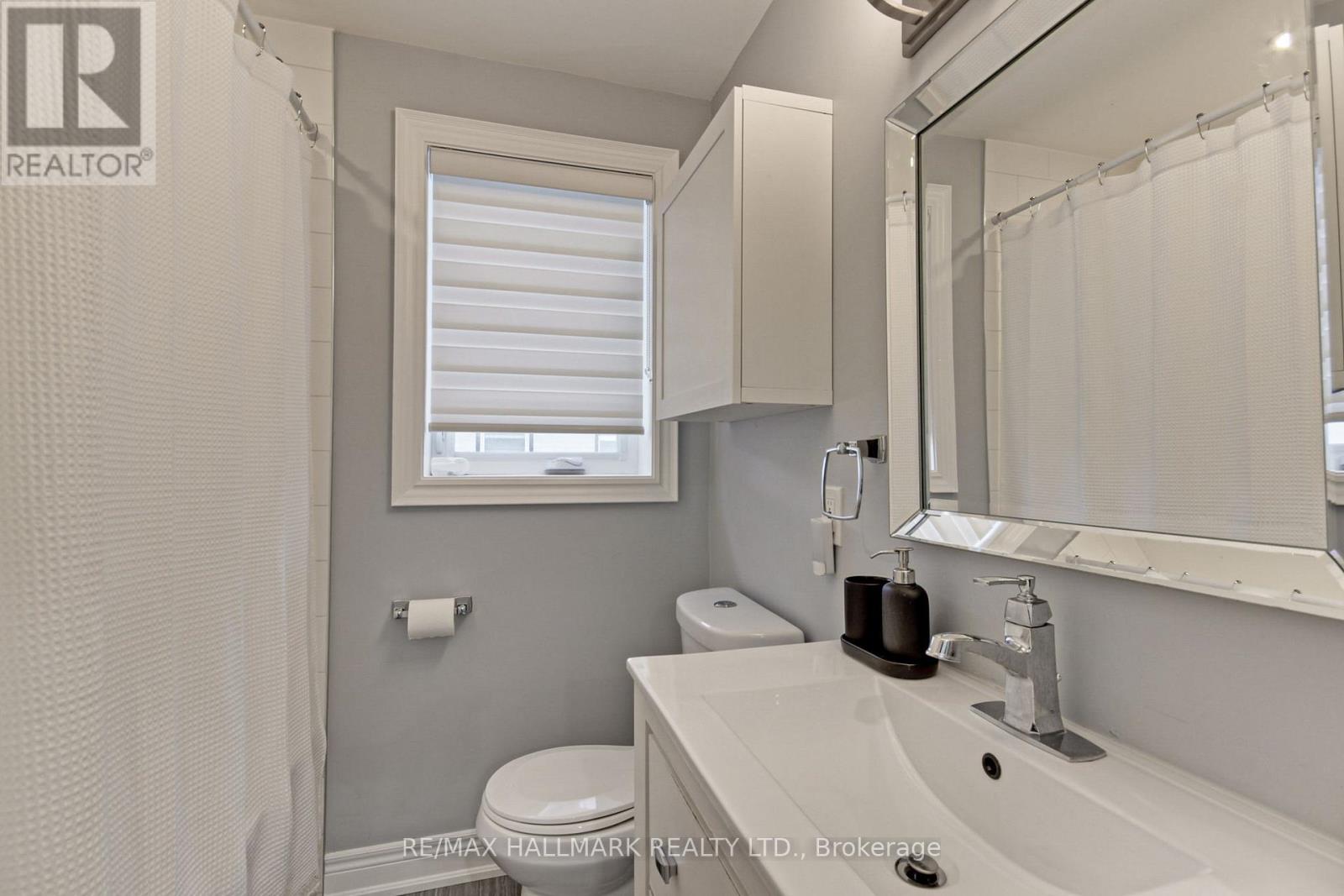 13 PATRICK DRIVE - Image 32