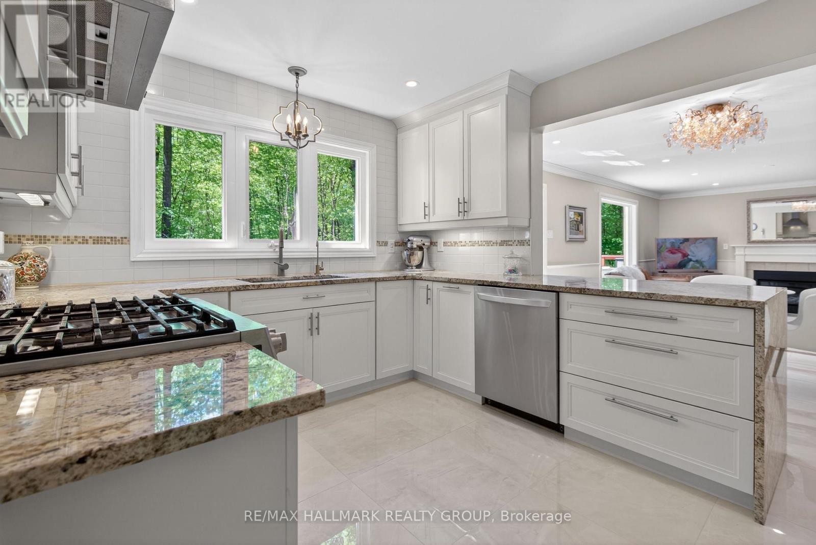 1372 JULES LEGER DRIVE - 16