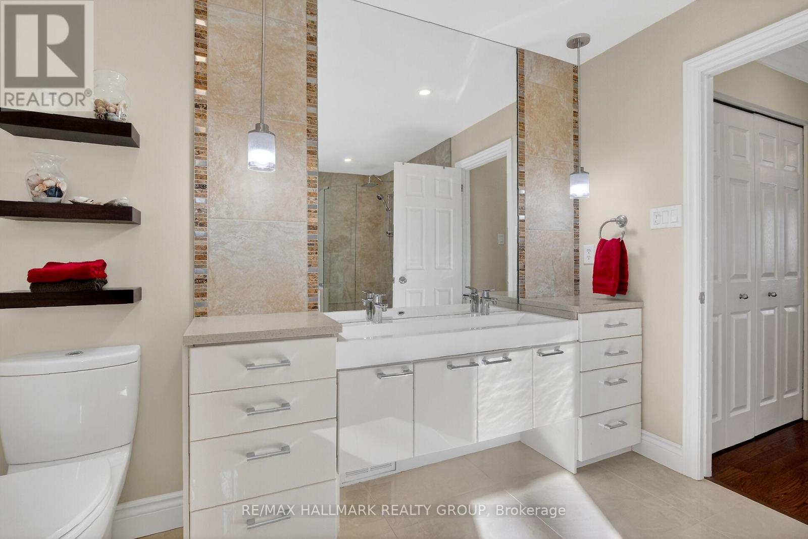 1372 JULES LEGER DRIVE - 29
